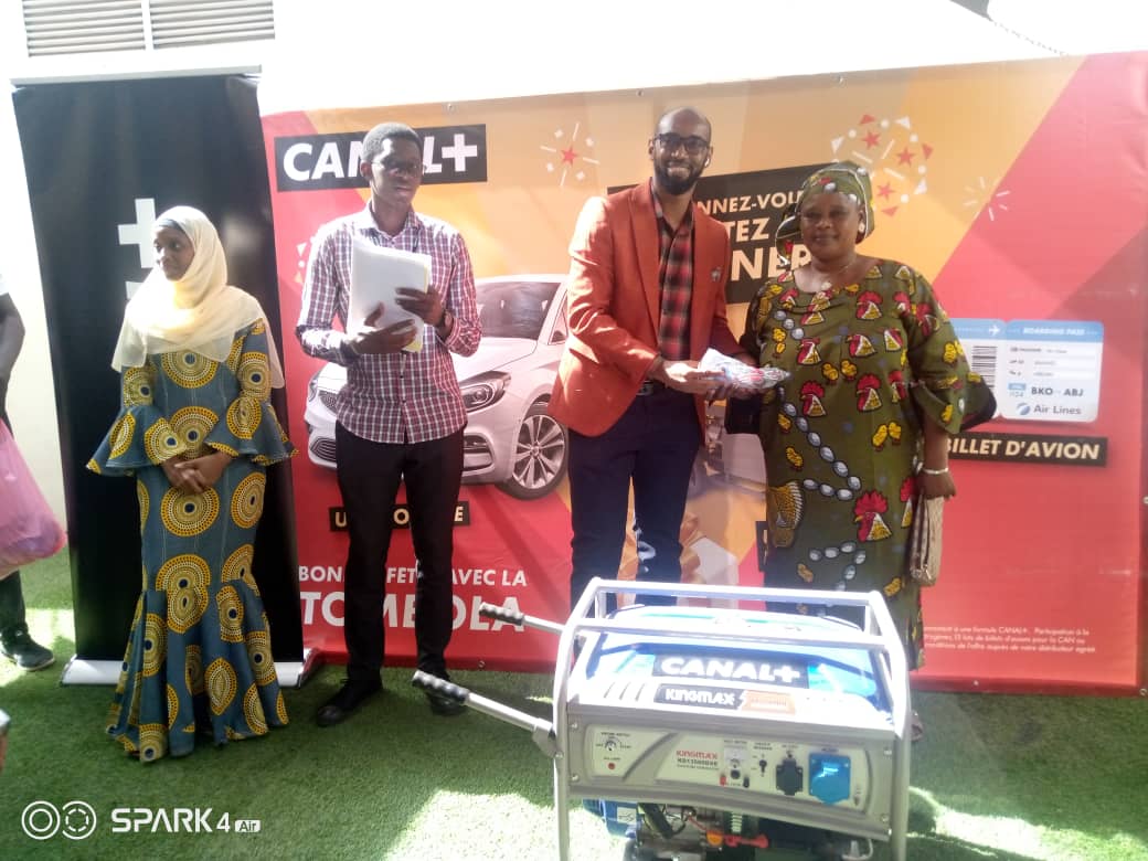 Tombola de fin d'année Canal+ : Dix gagnants ont reçu leurs lots. 